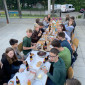 Konfi Brunch lange Tafel